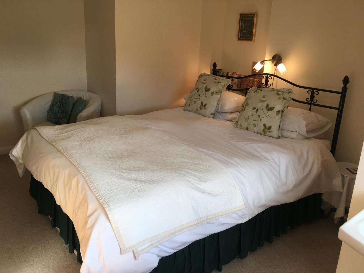Bed and Breakfast The Poplars Newbold on Stour Exterior foto
